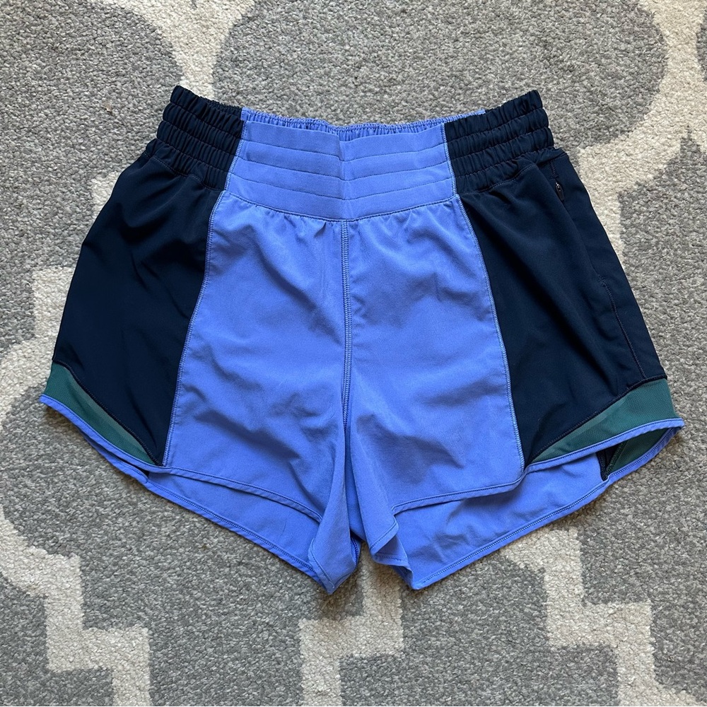 Lululemon Hotty Hot High Rise Short 4" *Color Block